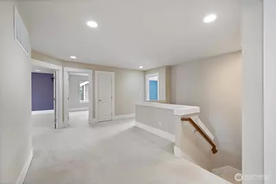 907 Ilwaco Place NE, Renton, WA 98059 - Photo 13