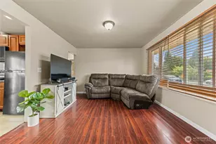 5911 S Thompson Ave, Tacoma, WA 98408 - Photo 5