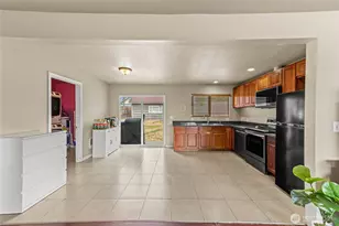 5911 S Thompson Ave, Tacoma, WA 98408 - Photo 9