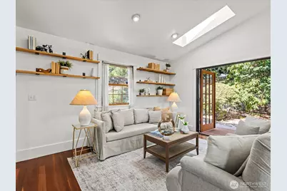 5024 29th Avenue S, Seattle, WA 98108 - Photo 3