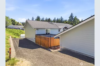 9924 Mariner Drive NW, Olympia, WA 98502 - Photo 27