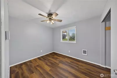854 SW Heller Street, Oak Harbor, WA 98277 - Photo 23