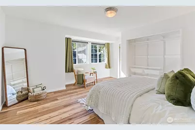 961 NE Winston Dr, Bremerton, WA 98311 - Photo 17