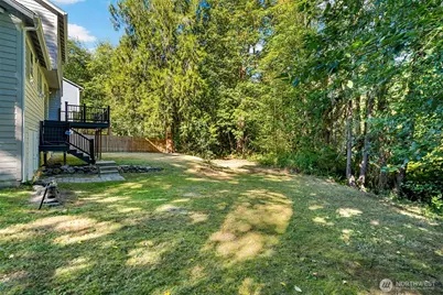 961 NE Winston Dr, Bremerton, WA 98311 - Photo 27