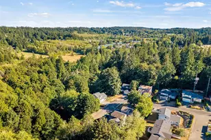 961 NE Winston Dr, Bremerton, WA 98311 - Photo 35