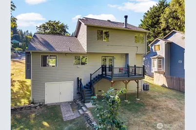 961 NE Winston Dr, Bremerton, WA 98311 - Photo 31