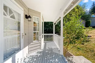 961 NE Winston Dr, Bremerton, WA 98311 - Photo 3