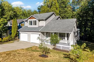 961 NE Winston Dr, Bremerton, WA 98311 - Photo 1