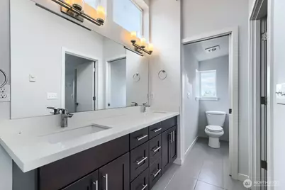 911 N 104th Street #B, Seattle, WA 98133 - Photo 21