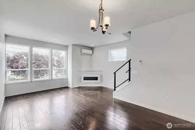 911 N 104th Street #B, Seattle, WA 98133 - Photo 5
