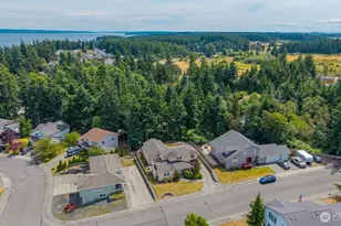 2140 SW Vista Park Dr, Oak Harbor, WA 98277 - Photo 37