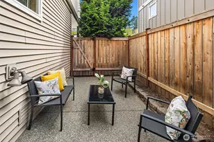 5616 Fauntleroy Wy SW, Seattle, WA 98136 - Photo 37