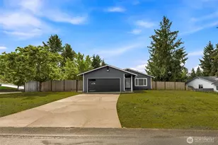9122 159th St E, Puyallup, WA 98375 - Photo 1