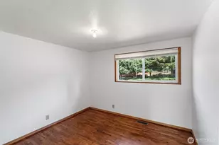 1527 Sylvan Way, Bremerton, WA 98310 - Photo 21
