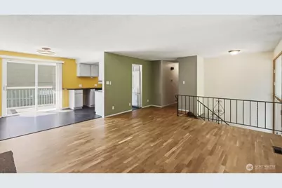 22004 36th Avenue W, Mountlake Terrace, WA 98043 - Photo 9