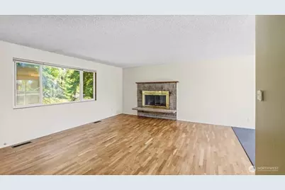 22004 36th Avenue W, Mountlake Terrace, WA 98043 - Photo 3
