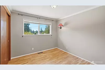 22004 36th Avenue W, Mountlake Terrace, WA 98043 - Photo 13