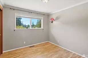 22004 36th Ave W, Mountlake Terrace, WA 98043 - Photo 13