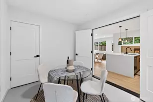 8510 15th Ave NE, Seattle, WA 98115 - Photo 9