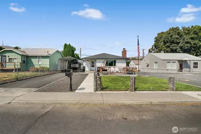 145 NW F Street, Ephrata, WA 98823 - Photo 3