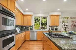20522 NE 23rd Ct, Sammamish, WA 98074 - Photo 9