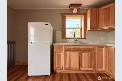 210 Whitcomb Avenue N, Tonasket, WA 98855 - Photo 15