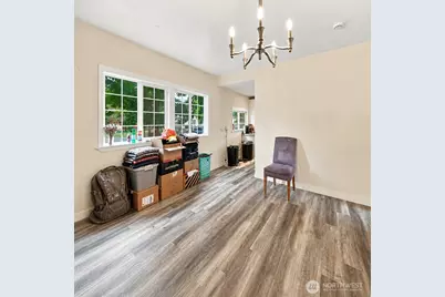 702 5th Avenue NW, Puyallup, WA 98371 - Photo 3