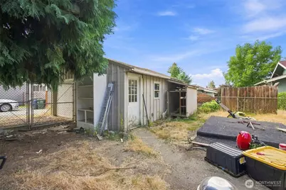 702 5th Avenue NW, Puyallup, WA 98371 - Photo 21