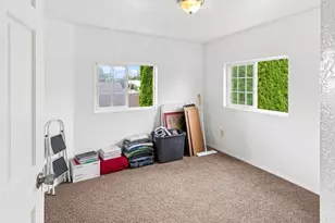 702 5th Ave NW, Puyallup, WA 98371 - Photo 17