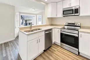 702 5th Ave NW, Puyallup, WA 98371 - Photo 5