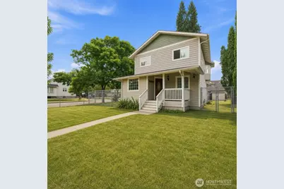 702 5th Avenue NW, Puyallup, WA 98371 - Photo 1