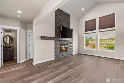 1726 Skeena Court, Wenatchee, WA 98801 - Photo 9