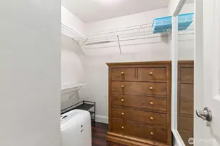 300 10th Ave, Seattle, WA 98122 - Photo 13