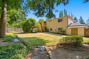 15808 NE 112th St, Redmond, WA 98052 - Photo 21