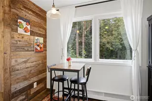 3423 W Government Way, Seattle, WA 98199 - Photo 9