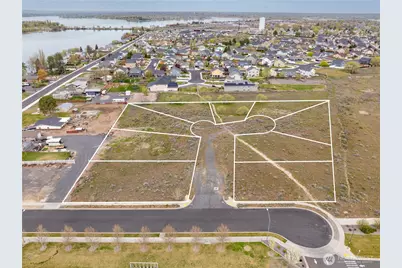 3935 W Muriel Lane, Moses Lake, WA 98837 - Photo 1
