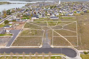 3935 W Muriel Ln, Moses Lake, WA 98837 - Photo 1