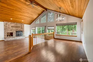 19519 6th St Ct E, Lake Tapps, WA 98391 - Photo 15