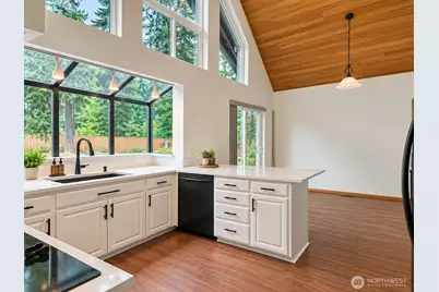 19519 6th Street Ct E, Lake Tapps, WA 98391 - Photo 3