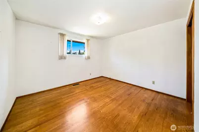 9623 14th Avenue NW, Seattle, WA 98117 - Photo 7