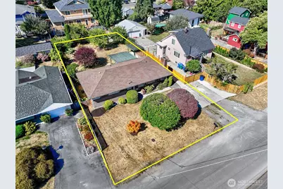 9623 14th Avenue NW, Seattle, WA 98117 - Photo 29