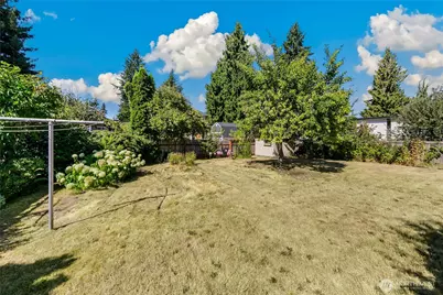 9623 14th Avenue NW, Seattle, WA 98117 - Photo 25