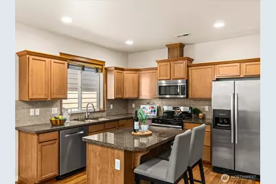 103 162nd Place SE, Bothell, WA 98012 - Photo 15