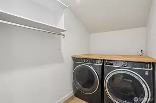 10030 37th Ave SW, Seattle, WA 98146 - Photo 31