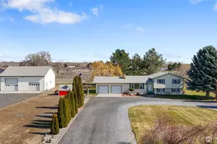 6919 D 5 Road NE, Moses Lake, WA 98837 - Photo 1