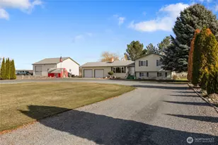 6919 D 5 Road NE, Moses Lake, WA 98837 - Photo 3