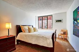 2100 3rd Ave, Seattle, WA 98121 - Photo 9