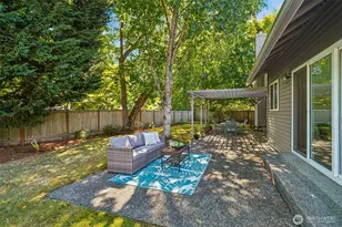 2122 221st Pl NE, Sammamish, WA 98074 - Photo 27