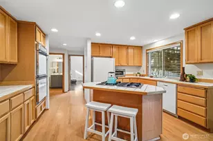 2122 221st Pl NE, Sammamish, WA 98074 - Photo 11