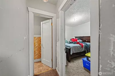 1810 Boggess Lane, Yakima, WA 98901 - Photo 13